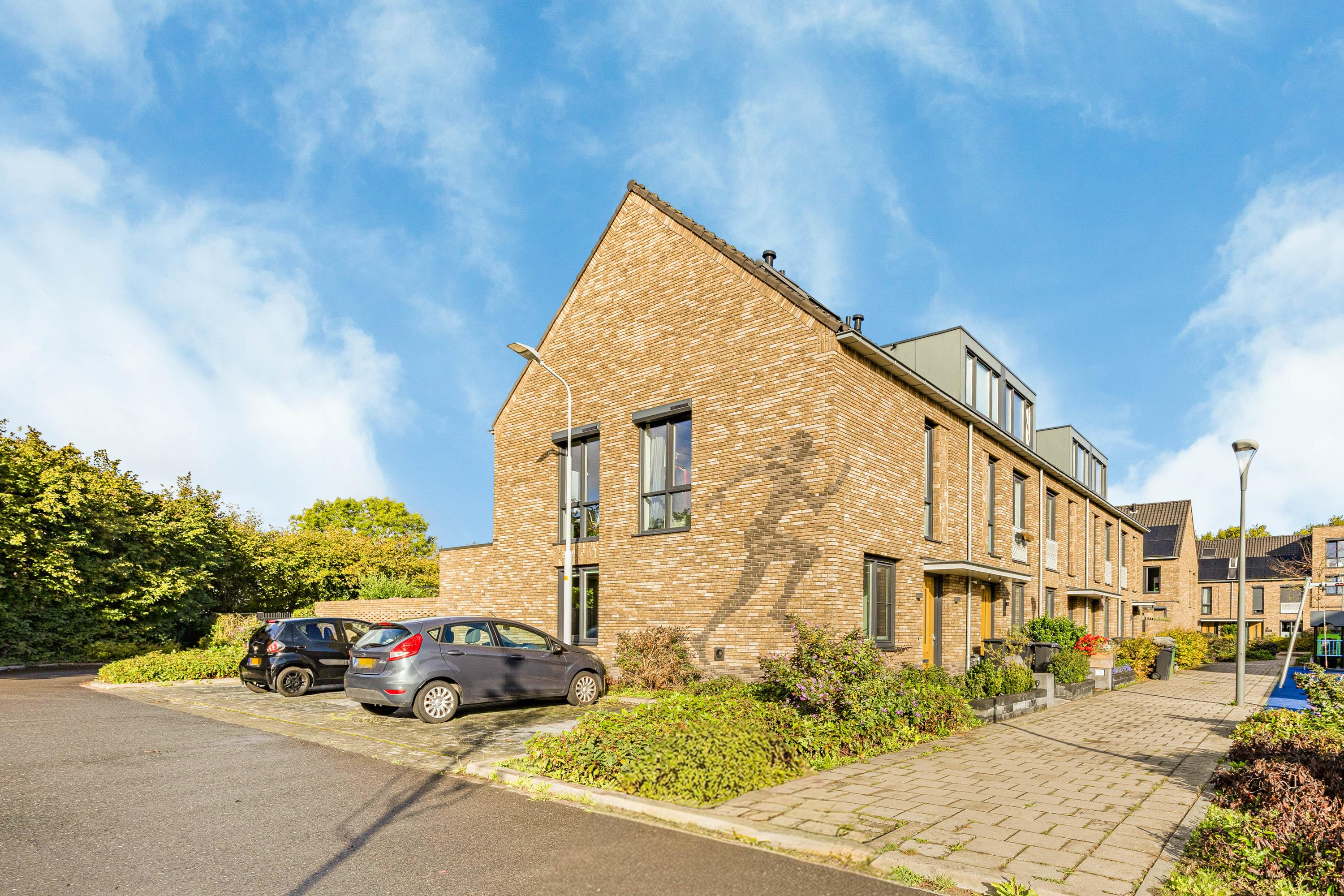 Assumburg 11 , 2135 BA Hoofddorp 13